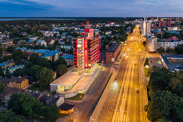 virtual office Estonia France legal address for French founders