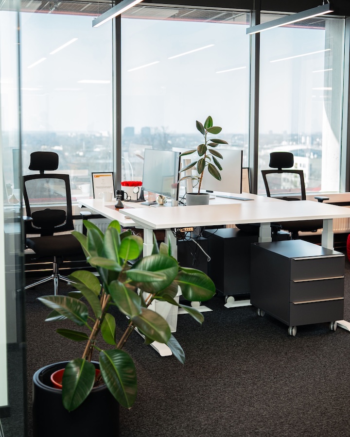 Dalanta OÜ physical office at Pärnu mnt 105 in Tallinn, Estonia